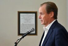 Creen que por ser compañero «no se lo puede investigar» entonces, con críticas contra el fiscal Arias, el PJ y el FEF repudiaron los allanamientos a Bordet